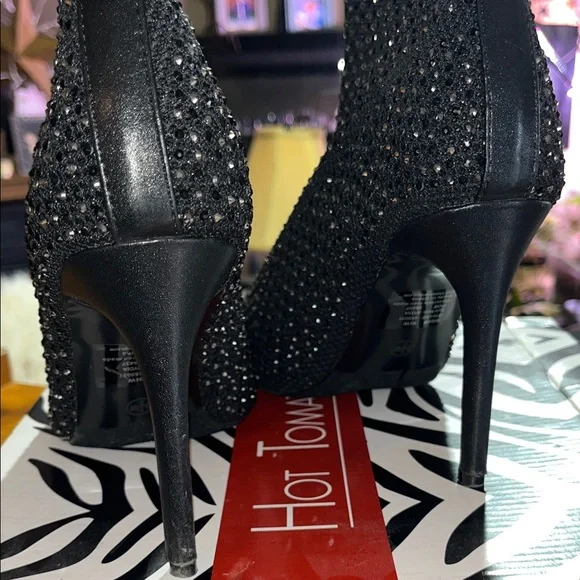 Hot Tomato Black sparkle Heeled Boots - Picture 6 of 9